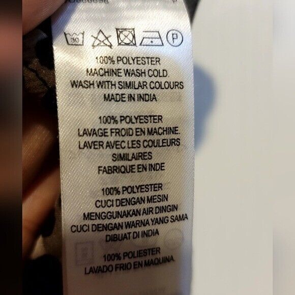 French Connection Animal Print Short Sleeve Blouse Size 4 - Picture 8 of 8